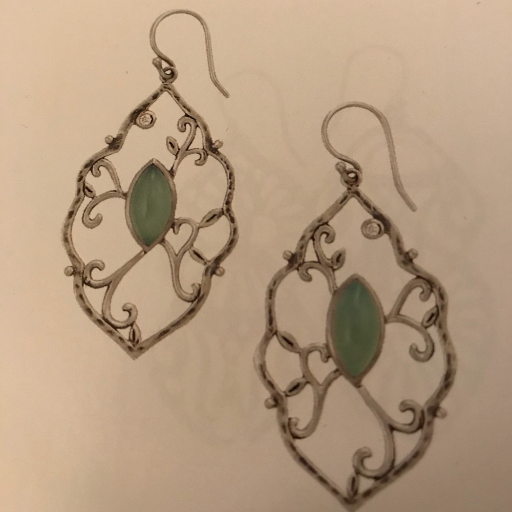 Silpada Wandering Ivy Earrings Item No W2459